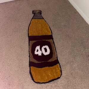CUSTOM MADE RUG 40 Oz